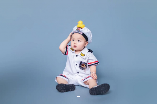 敦煌宝宝老摇头怎么回事 敦煌宝宝老摇头怎么回事